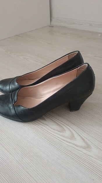 37 Beden Siyah stiletto ayakkabı