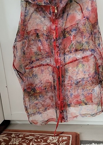 Kadın Çok Renkli Uzun Bağcıklı Yağmurluk - Görsel 3