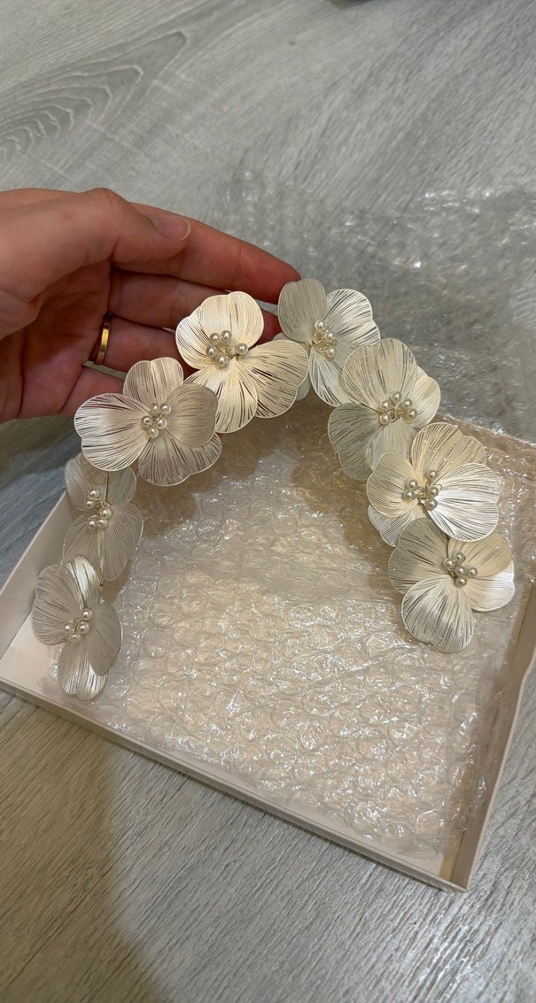 İnci Detaylı Beyaz Kadın Saç Aksesuarı - Görsel 2