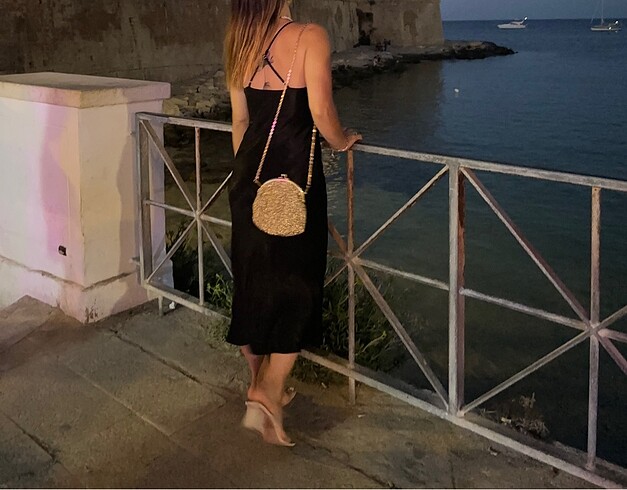 Bershka Bershka saten elbise midi