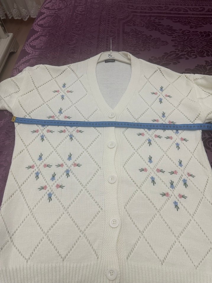 Nakışlı ekru renk Midi Triko Hırka - Görsel 5