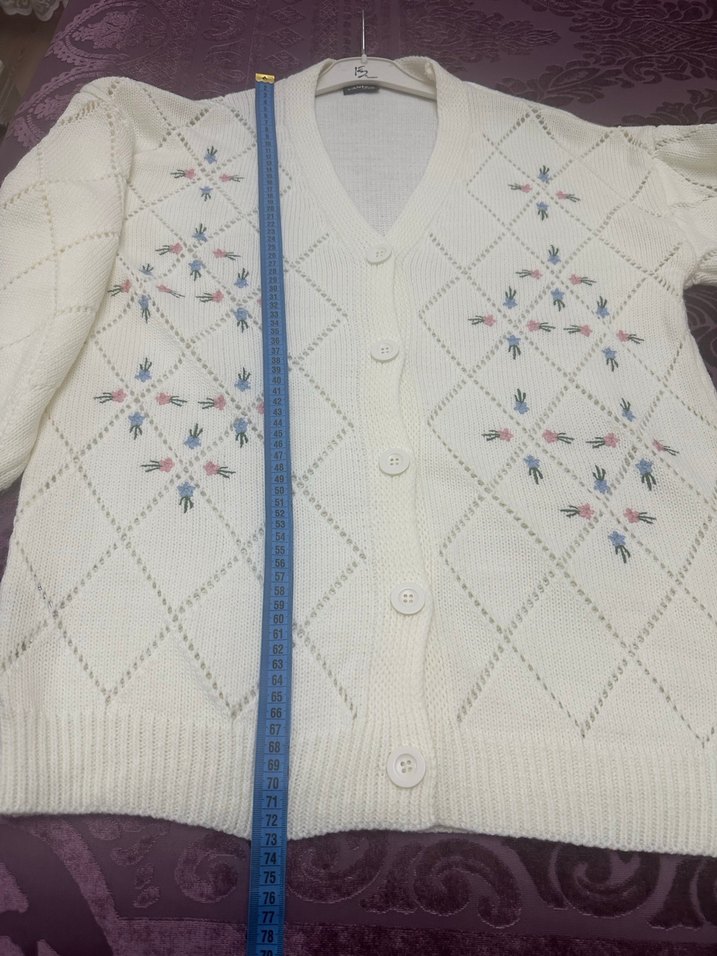 Nakışlı ekru renk Midi Triko Hırka - Görsel 4