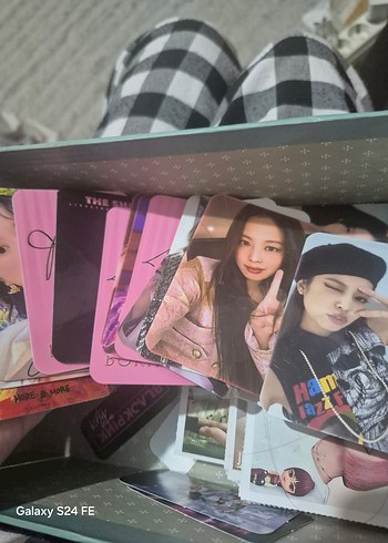 kpop karışık fotokart - Görsel 6