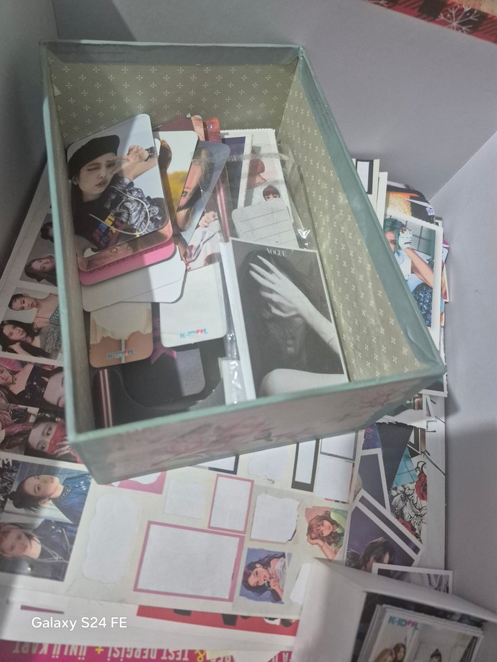 kpop karışık fotokart - Görsel 3