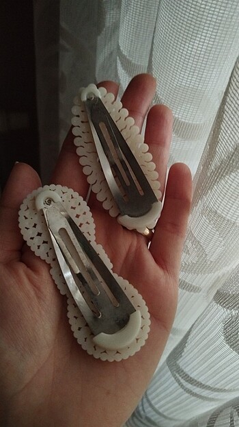 İncil'i toka - Görsel 4