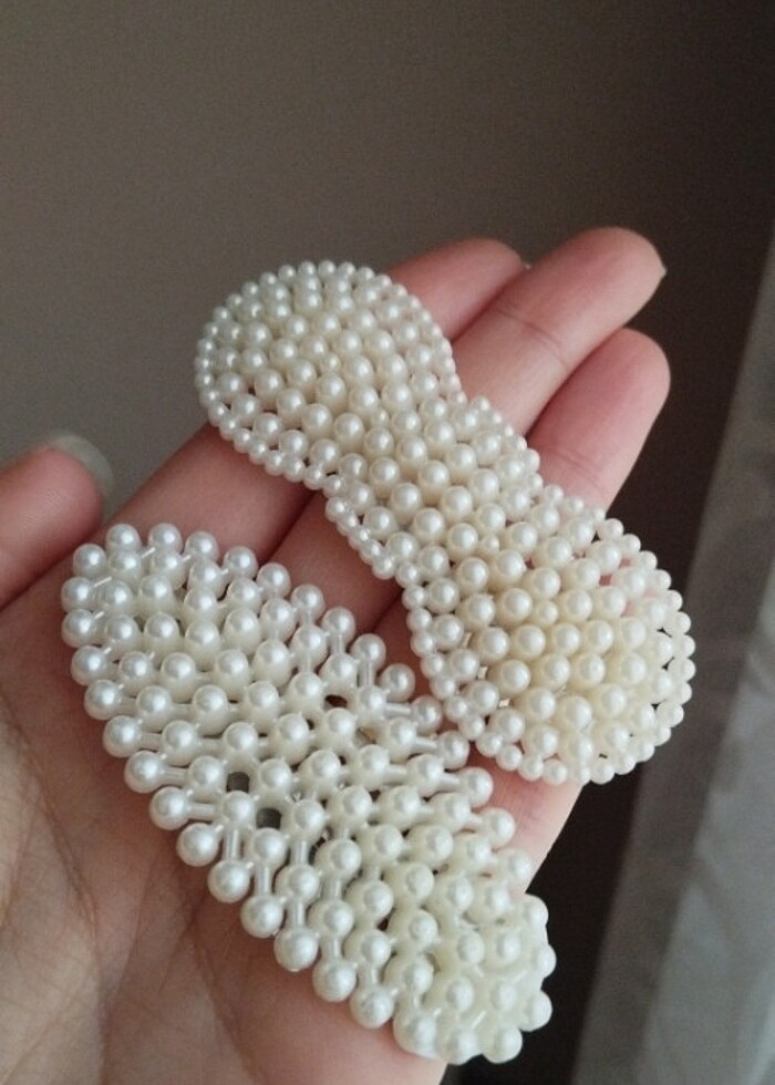 İncil'i toka - Görsel 2