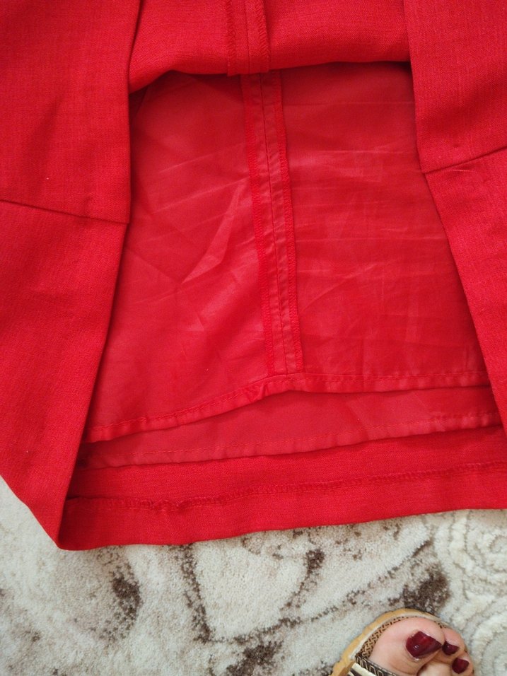 Kırmızı Drape Detaylı Midi Klasik Elbise - Görsel 5