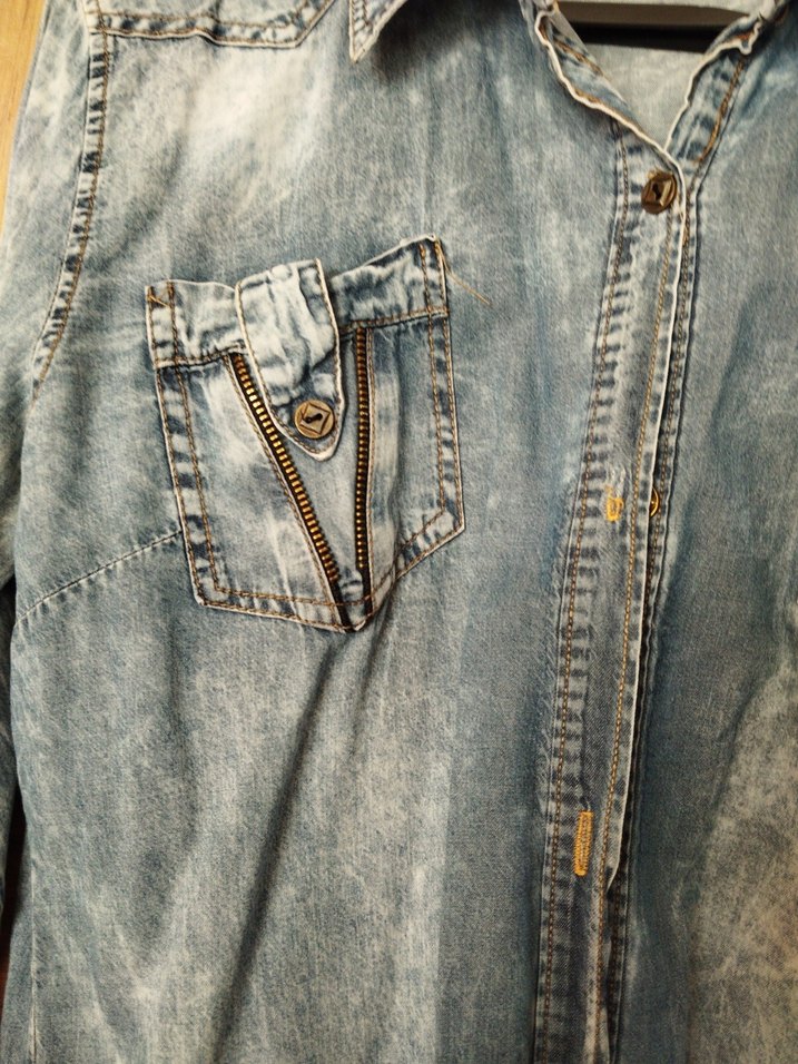 Düğmeli Mavi Denim Kadın Gömlek - Görsel 2