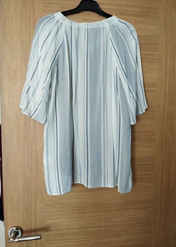 V Yaka Gri Çizgili Kadın Bluz - Görsel 5