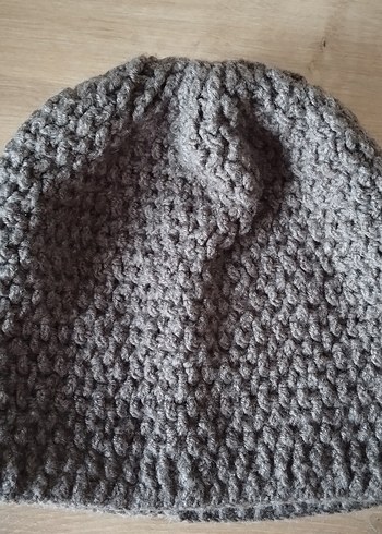 Gri vizon tonlarında örgü Kadın Bere - Görsel 5