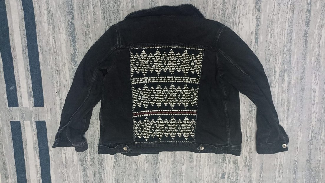 Nakışlı Siyah Kadın Kot Ceket - Görsel 2