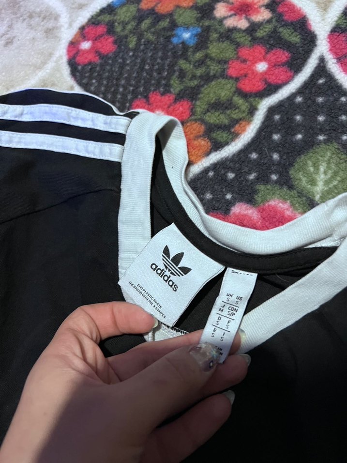 Adidas Siyah Kısa Kollu Kadın Tişört - Görsel 3