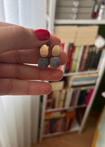 Çelik malzemeden, gold renkli küpe - Görsel 5