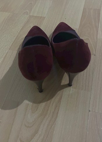 40 Beden Bordo Süet Stiletto Yılan Desenli Kadın Ayakkabı