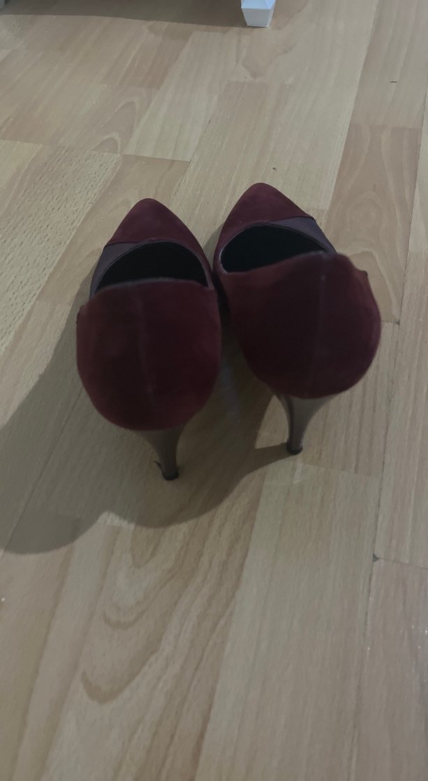 Bordo Süet Stiletto Yılan Desenli Kadın Ayakkabı - Görsel 3