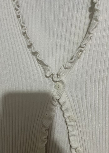 adL Beyaz Kadın Keten V Yaka Fırfırlı Kazak - Görsel 2