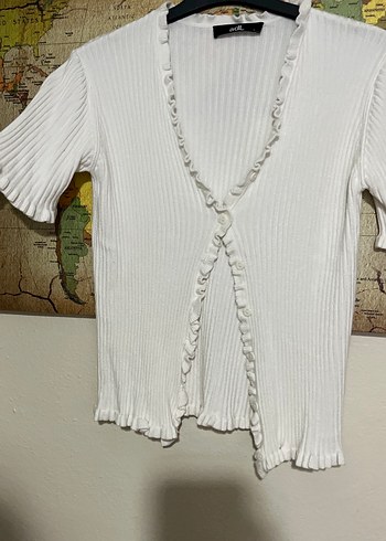 adL Beyaz Kadın Keten V Yaka Fırfırlı Kazak - Görsel 4