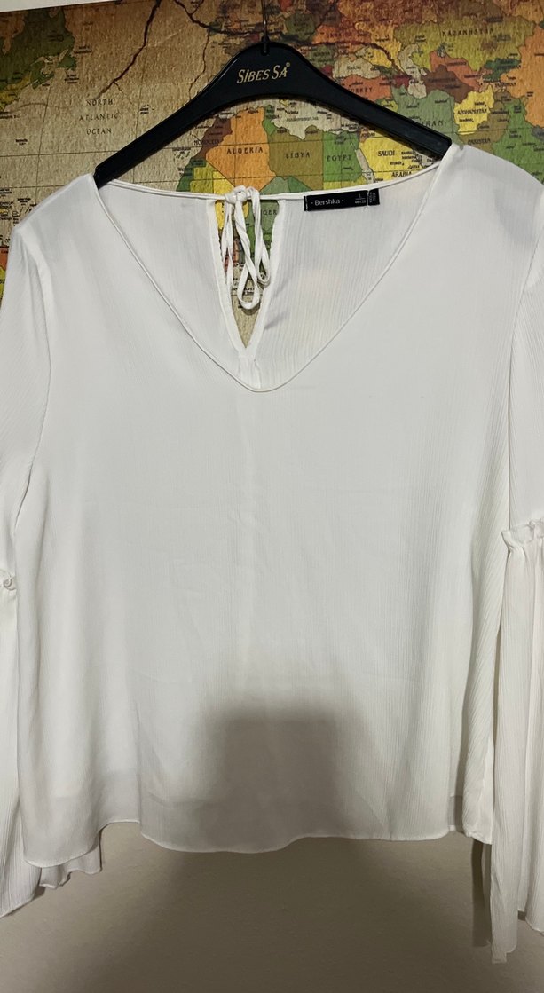Bershka V Yaka Beyaz Mini Bluz - Görsel 2