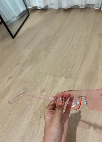 Beden Şeffaf Pembe Minimalist Kadın Gözlüğü