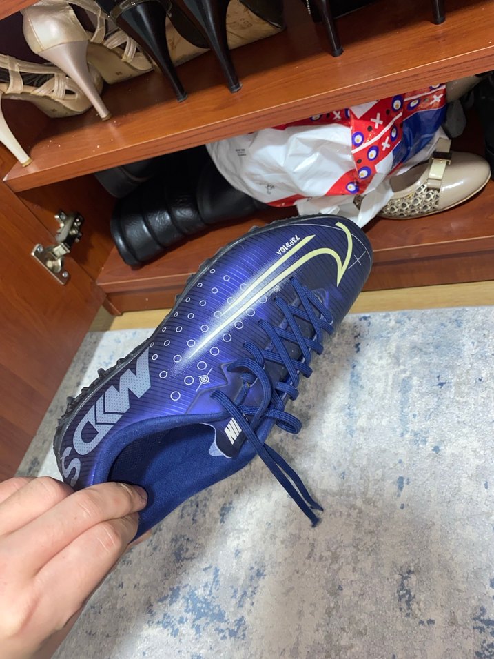 Mavi Erkek Futbol Ayakkabısı Nike Bağcıklı 38.5 Numara - Görsel 2