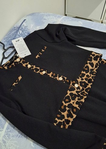 Düğmeli Leopar Desenli takım - Görsel 5