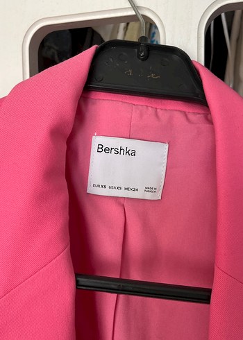 Bershka Pembe Düğmeli Kadın Blazer Ceket