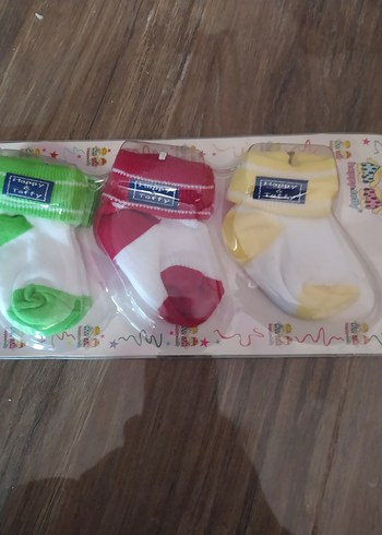 17 Beden Renkli Kız Çocuk Çorapları 3'lü Paket