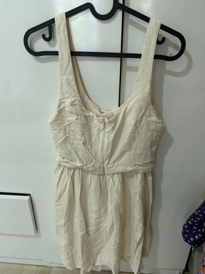 Düğmeli Bej elbise ketenimsi - Görsel 5