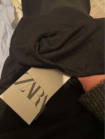 Siyah drape uzun yırtmaçlı zara elbise - Görsel 5