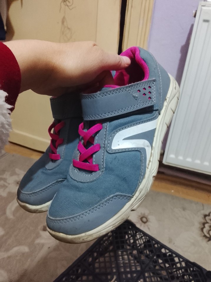 Kız Çocuk Gri Spor Ayakkabı Velcro Bantlı - Görsel 5