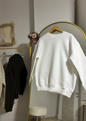 Beyaz Kadın Pamuklu Sweatshirt