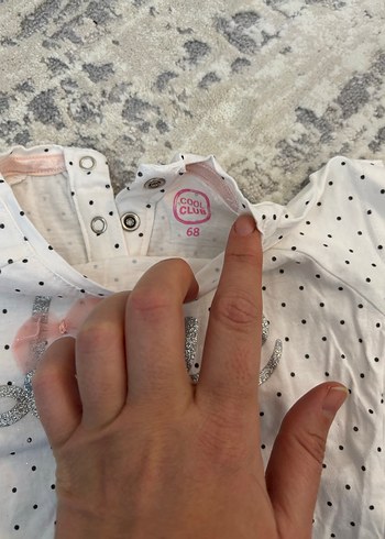 Kız Çocuk Gri Puantiyeli Dantelli Tişört - Görsel 2