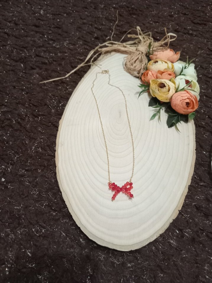 Kırmızı Boncuklu Mini Kolye - Görsel 2