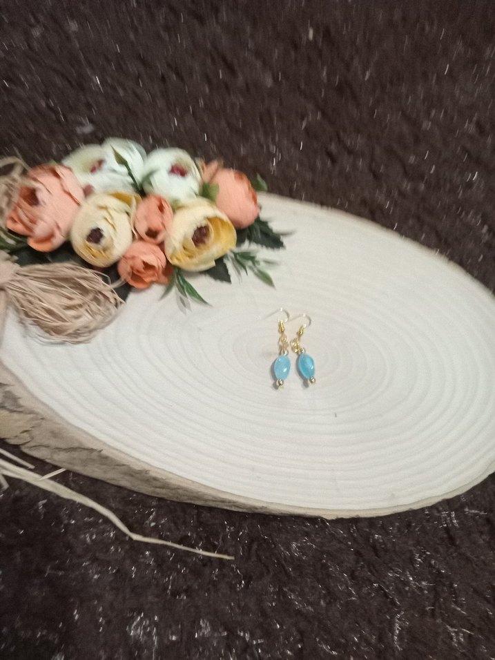 Mini Turkuaz Boncuklu Kadın Küpe - Görsel 5