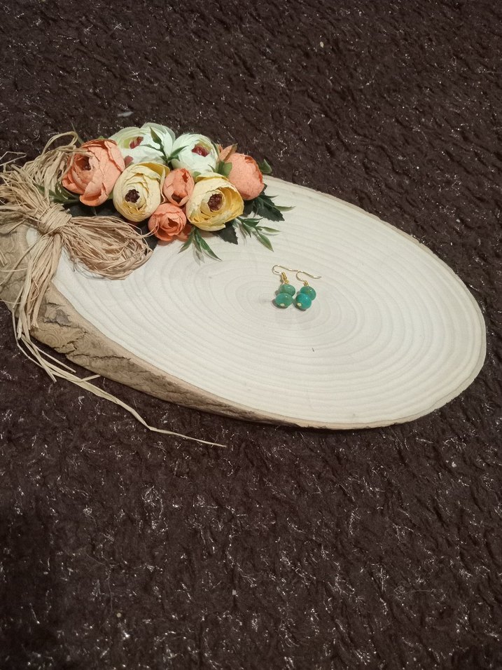 Mini Turkuaz Boncuklu Kadın Küpe - Görsel 3