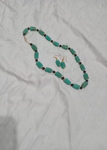 Uzun Turkuaz Boncuklu Kadın Kolye ve Küpe Seti - Görsel 2