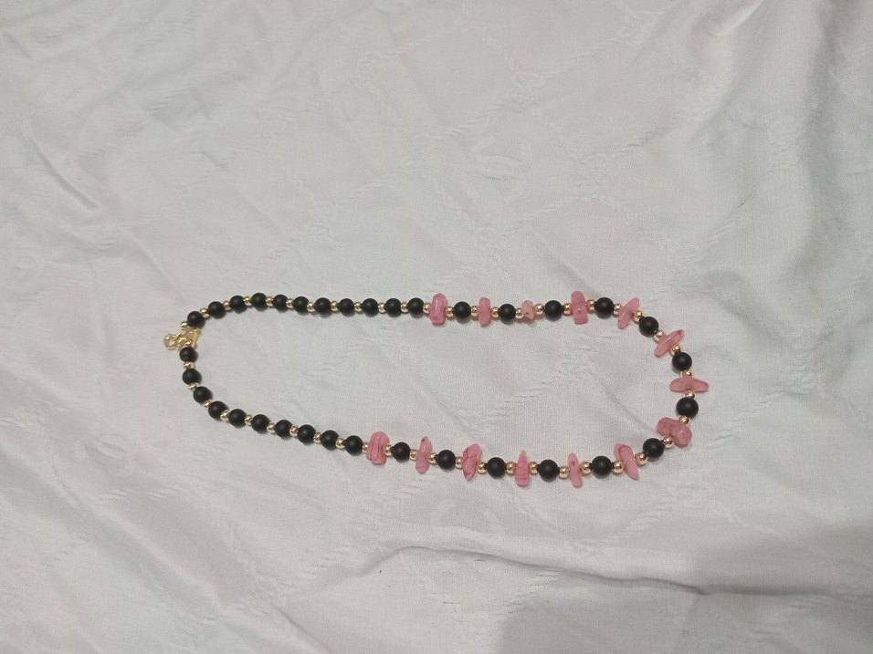 Uzun Pembe Boncuklu Kadın Kolye - Görsel 4