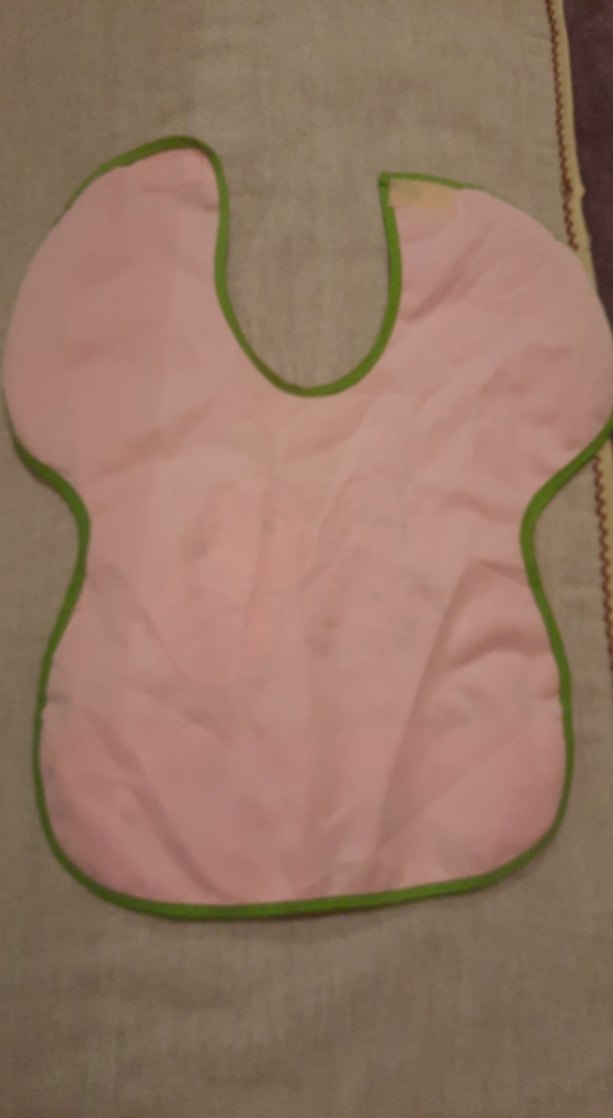 Pembe Baskılı Bebek Önlüğü - Görsel 4