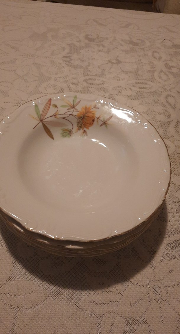 Pastel Çiçek Desenli Beyaz Yemek Tabağı Seti - Görsel 2