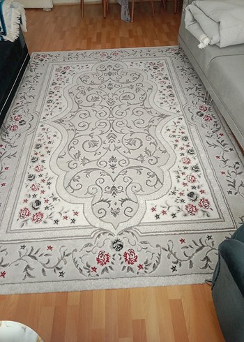 Gri Çiçek Desenli Klasik Halı