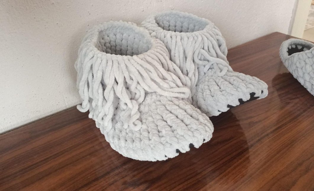 Gri Örgü Kadın Ev Terliği - Görsel 3