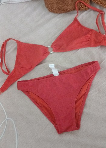 Kırmızı Strappy Kadın Bikini Takımı