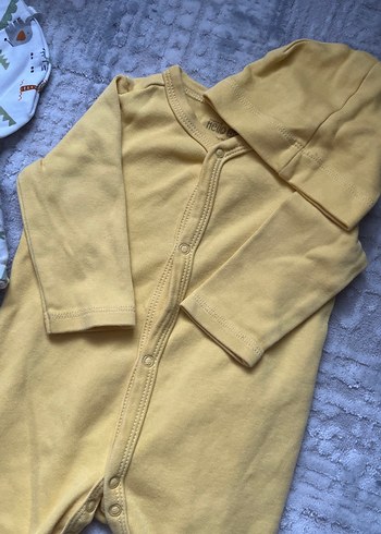 Sarı Bebek Tulum , Desenli  tulum ve Şapkaları - Görsel 4