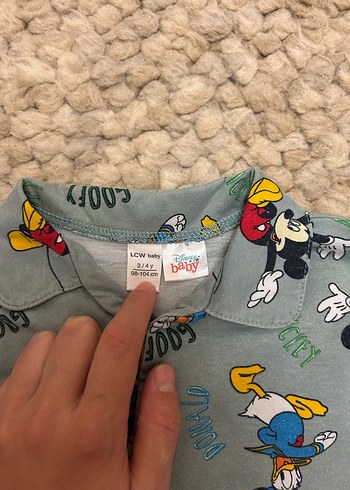 4 Yaş Beden yeşil Renk Yeşil Mickey Mouse Baskılı Erkek Pijama Takımı