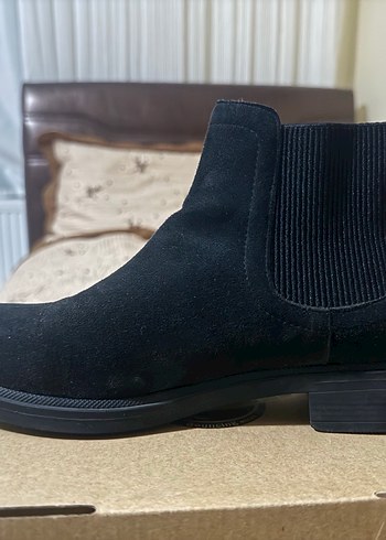 Siyah Süet Kadın Topuklu Bot - Görsel 2