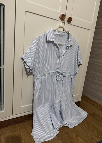 LC Waikiki Gri Çizgili Kısa Kollu Midi Elbise