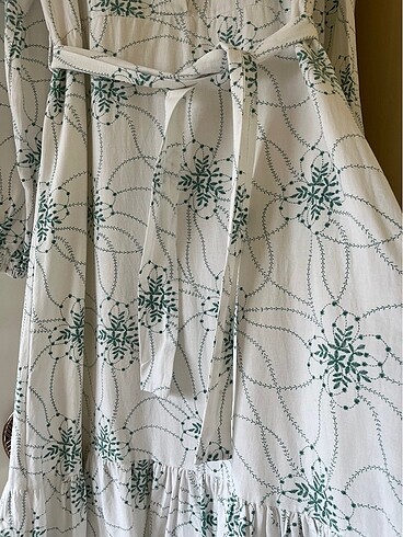 Tesettür elbise - Görsel 4