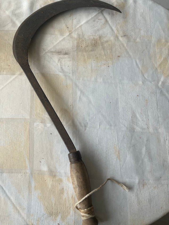 Kavisli Bronz Ahşap Saplı Eski Orak - Görsel 5