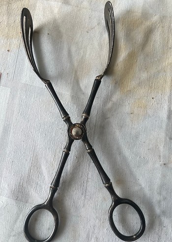 Gri Metal Servis Maşası - Görsel 2