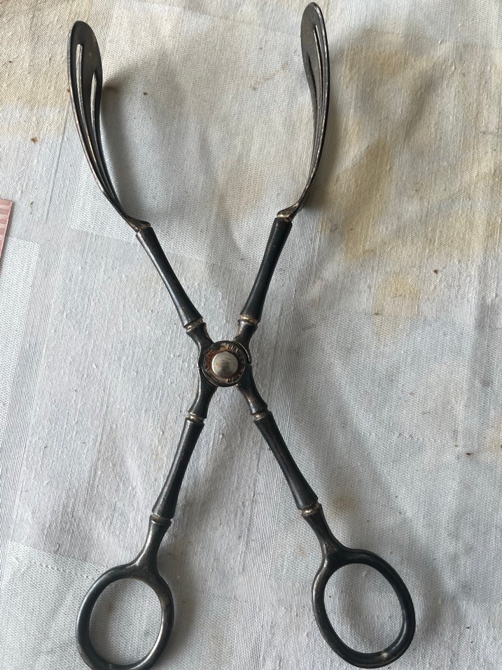 Gri Metal Servis Maşası - Görsel 2